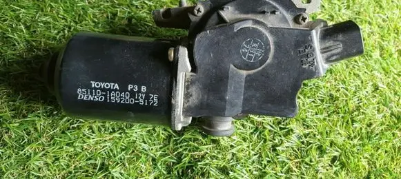 Toyota Corolla E120 E130 Wiper motor 851101A040