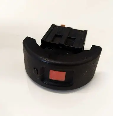 Opel Vectra B Hazard light switch 90561385
