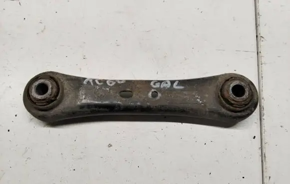 Volvo XC60 Rear control arm 6G915K743