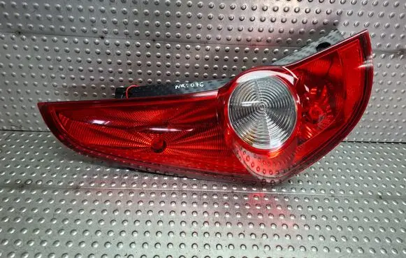 Opel Agila B Rear/tail lights S27639076 89071590