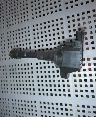 Honda Insight High voltage ignition coil CM11119 14Y04B