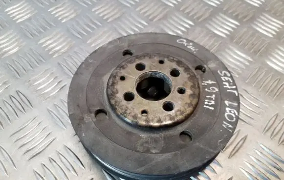 Seat Toledo II (1M) Crankshaft pulley 038105243