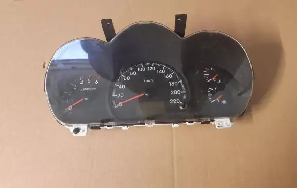 KIA Cerato Speedometer (instrument cluster) 940032F340