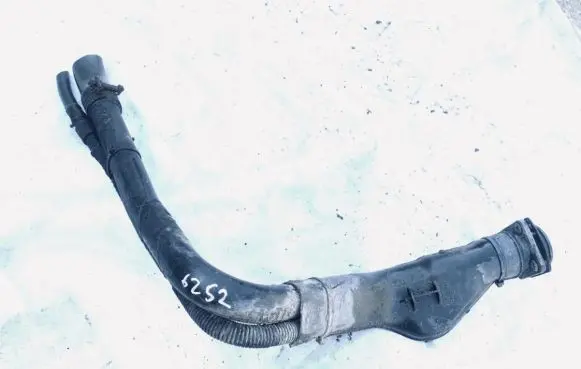 Hyundai Getz Fuel tank filler neck pipe 