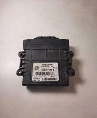 Volkswagen PASSAT B6 Gearbox control unit/module 09G927750T H69S0937