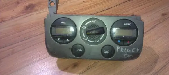 Nissan Primera Climate control unit 275109f600
