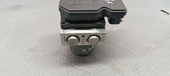 Hyundai ix 55 ABS Pump 589103J706 BH601FF320 GD3D1F0031AB
