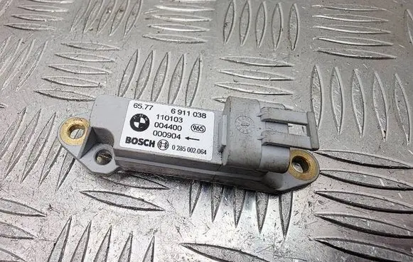 BMW X5 E53 Airbag deployment crash/impact sensor 6911038 65776911038