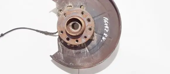 Opel Meriva B Front brake disc dust cover plate 13283361