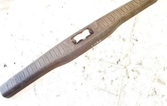 Toyota Avensis T220 Other trunk/boot trim element 5838705050 58387-05050