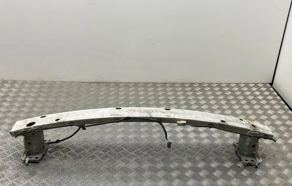 Toyota Auris E180 Front bumper cross member 