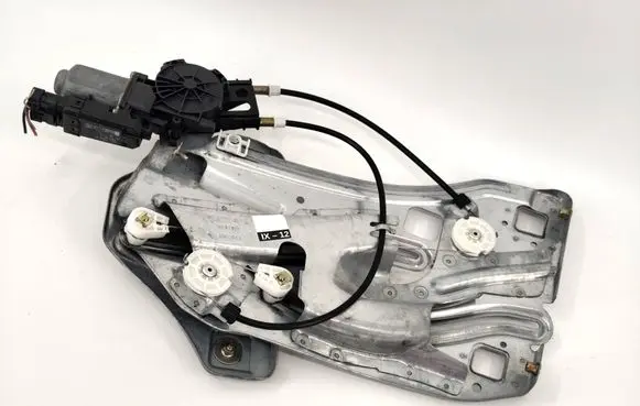 Renault Megane II Front door window regulator with motor D099043 440746K