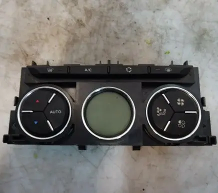 Citroen C3 Climate control unit 96753994XT