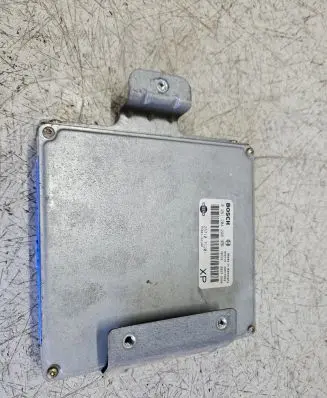 Nissan Primera Engine control unit/module 0261204220