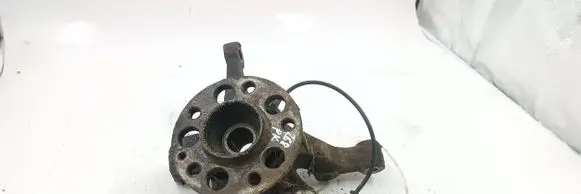 Mercedes-Benz A W169 Front wheel hub