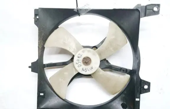 Nissan Almera Radiator cooling fan shroud