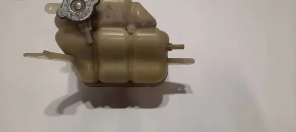 Nissan Navara D40 Vacuum air tank 7Z268ZBWD40