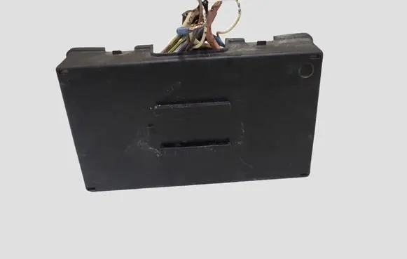 Peugeot 308 Relay mounting block 9632229480