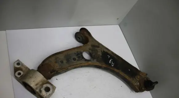 Audi A3 S3 8P Front lower control arm/wishbone 1K0407190E