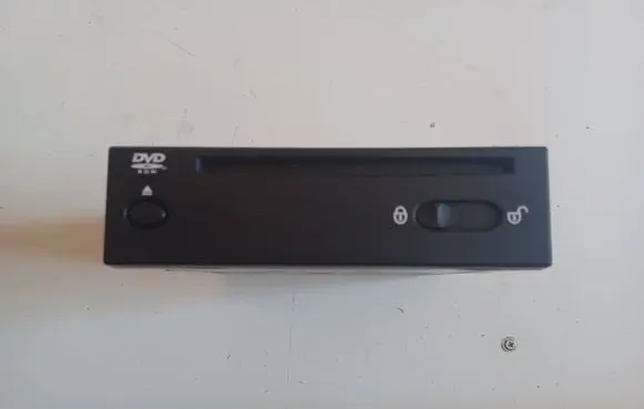Jaguar XF X250 Navigation unit CD/DVD player 8W8310E887CE-JAG 4621008823 080212023