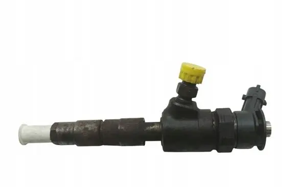 Fuel injector