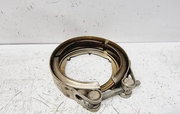 Skoda Karoq Muffler pipe connector clamp 04L253725B