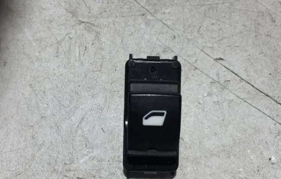 Citroen Jumpy Electric window control switch 96762292ZD 16338