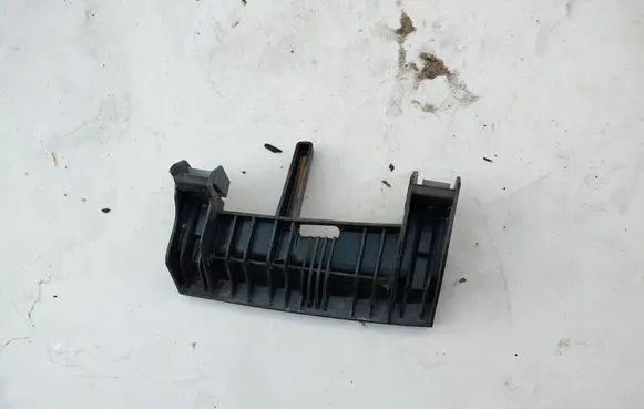 BMW 2 F45 Headlight/headlamp mounting bracket 
