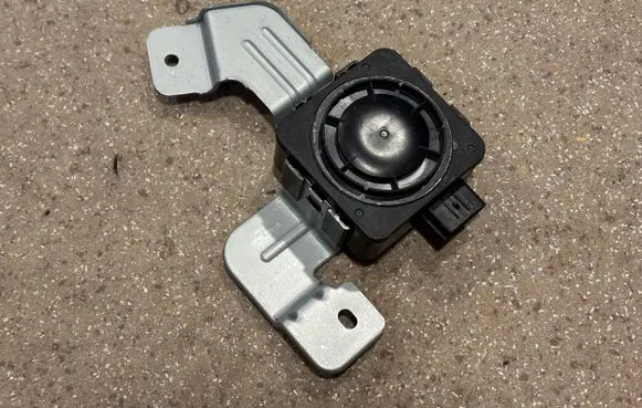 Alarm system siren