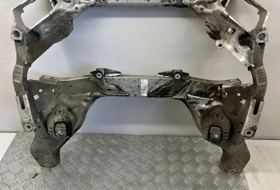 BMW 3 E90 E91 Front axle beam 5260129553