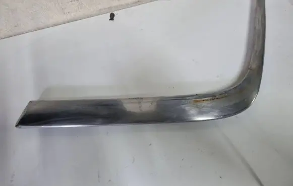 Mercedes-Benz E W210 Front bumper corner part panel trim 2138800536
