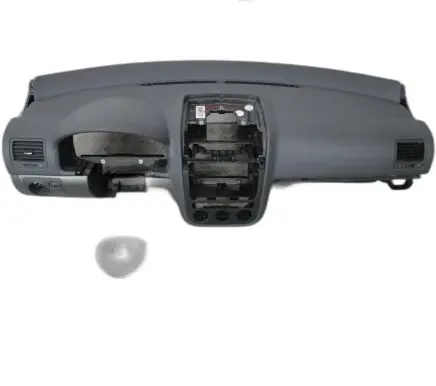 Volkswagen Golf V Dashboard