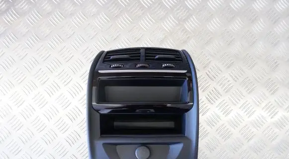 BMW 5 G30 G31 G38 Rear air vent grill 9357865 9330681