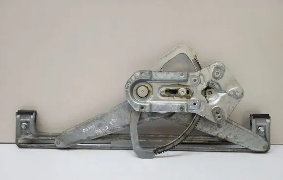 Volvo C30 Front window lifting mechanism without motor 983165102RH 983165