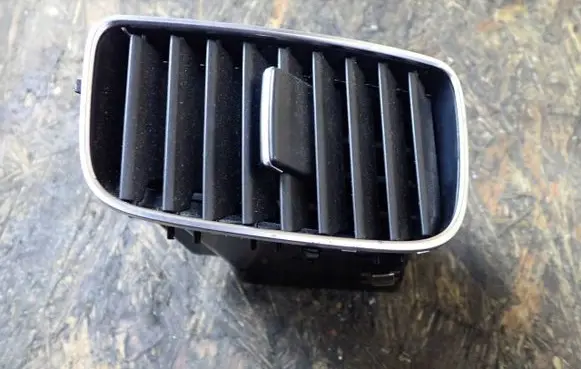 Mercedes-Benz GL X166 Dashboard side air vent grill/cover trim 