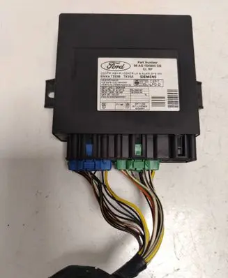 Ford Focus Comfort/convenience module 98AG15K600DB 5WK47230B