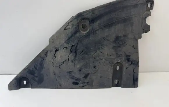 Peugeot 5008 II Rear underbody cover/under tray 982440838000