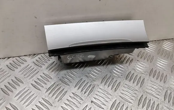 Volkswagen PASSAT B6 Ashtray (front) 3C0863284 3C0857961