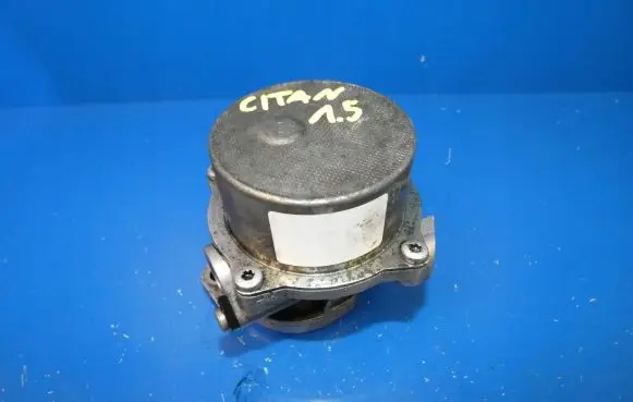 Mercedes-Benz Citan W415 Vacuum pump