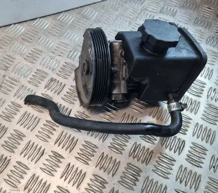 Mercedes-Benz C W204 Power steering pump 7691332154