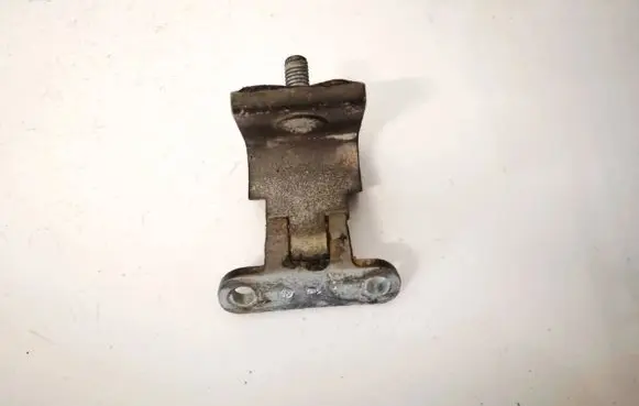 Tailgate/trunk/boot hinge