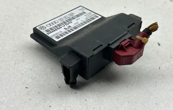 Volkswagen Touran I Gateway control module 1K0907530L 1K0907951 5WK50011B