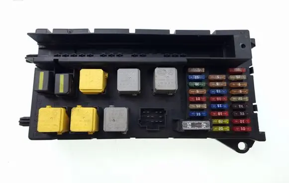 Mercedes-Benz Sprinter W906 Fuse module A9065450401