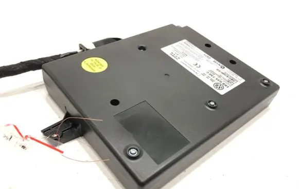 Volkswagen Touran I Bluetooth control unit module 1K8035730C