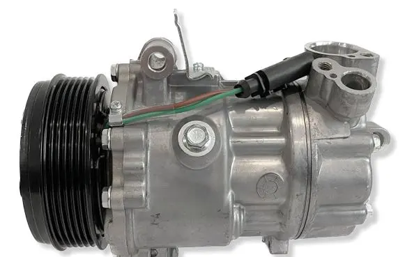 Volkswagen Fox Air conditioning (A/C) compressor (pump) 6RF820803C 6R0820803B SD6V121948
