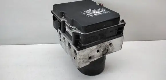 BMW 5 E60 E61 ABS Pump 6768910