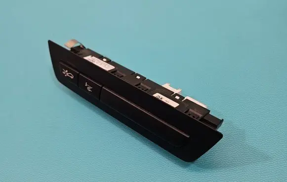 BMW 5 F10 F11 Seat control switch 9220049-01 IMPRK1495308