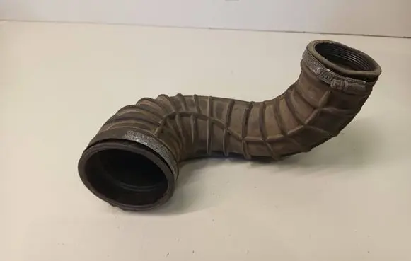 Volvo XC70 Intercooler hose/pipe 08634143