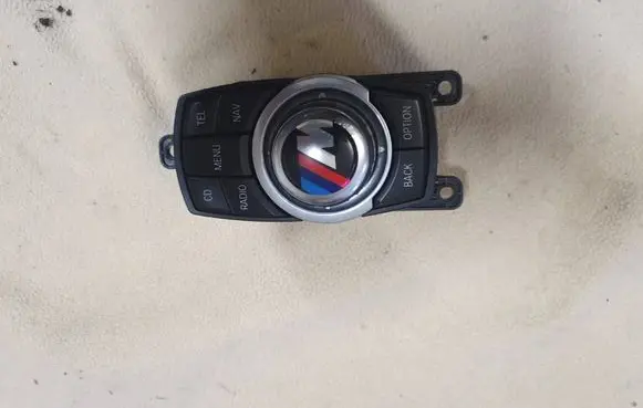 BMW 5 F10 F11 Multifunctional control switch/knob 9253944 19226310 901208480004