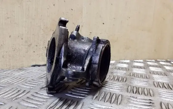 Land Rover Freelander 2 - LR2 other engine part 1020646S01